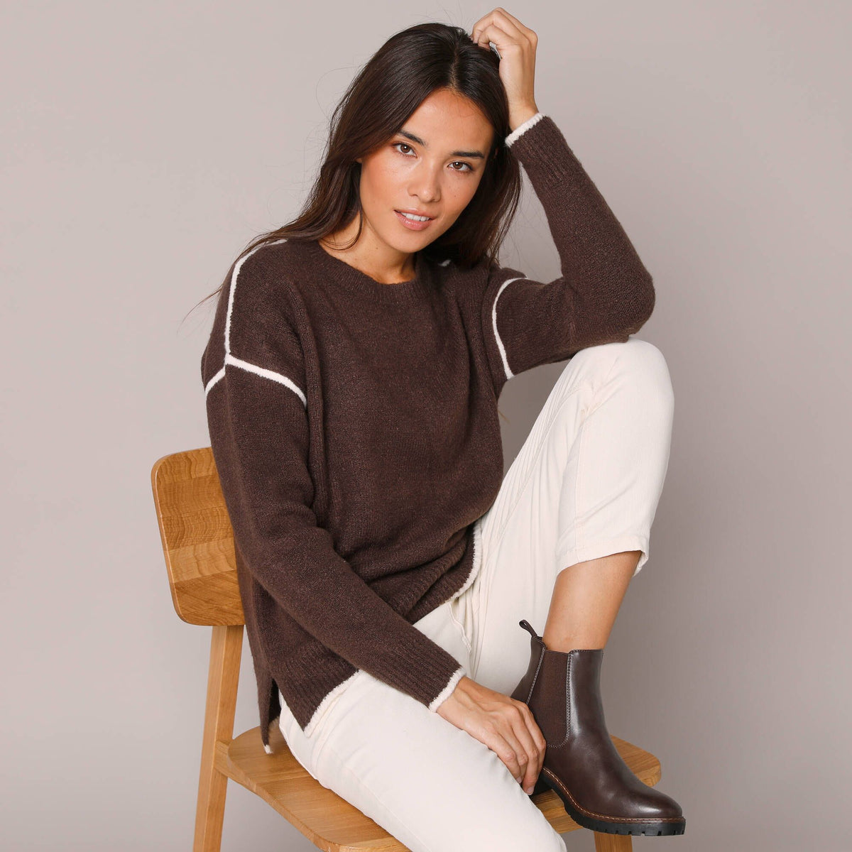 Two-Tone Soft Knit Pullover Sweater - Chocolate & Ecru